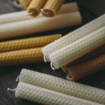 شمع ارگانیک موم عسل طبیعی استوانه ای سفید بسته 3 عددی سایز 18 - تصویر 2